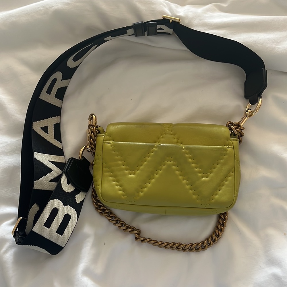 Authentic Marc Jacobs Handbag - Picture 2 of 15